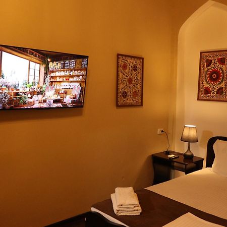 בוקורו Al Bukhari Boutique Hotel מראה חיצוני תמונה