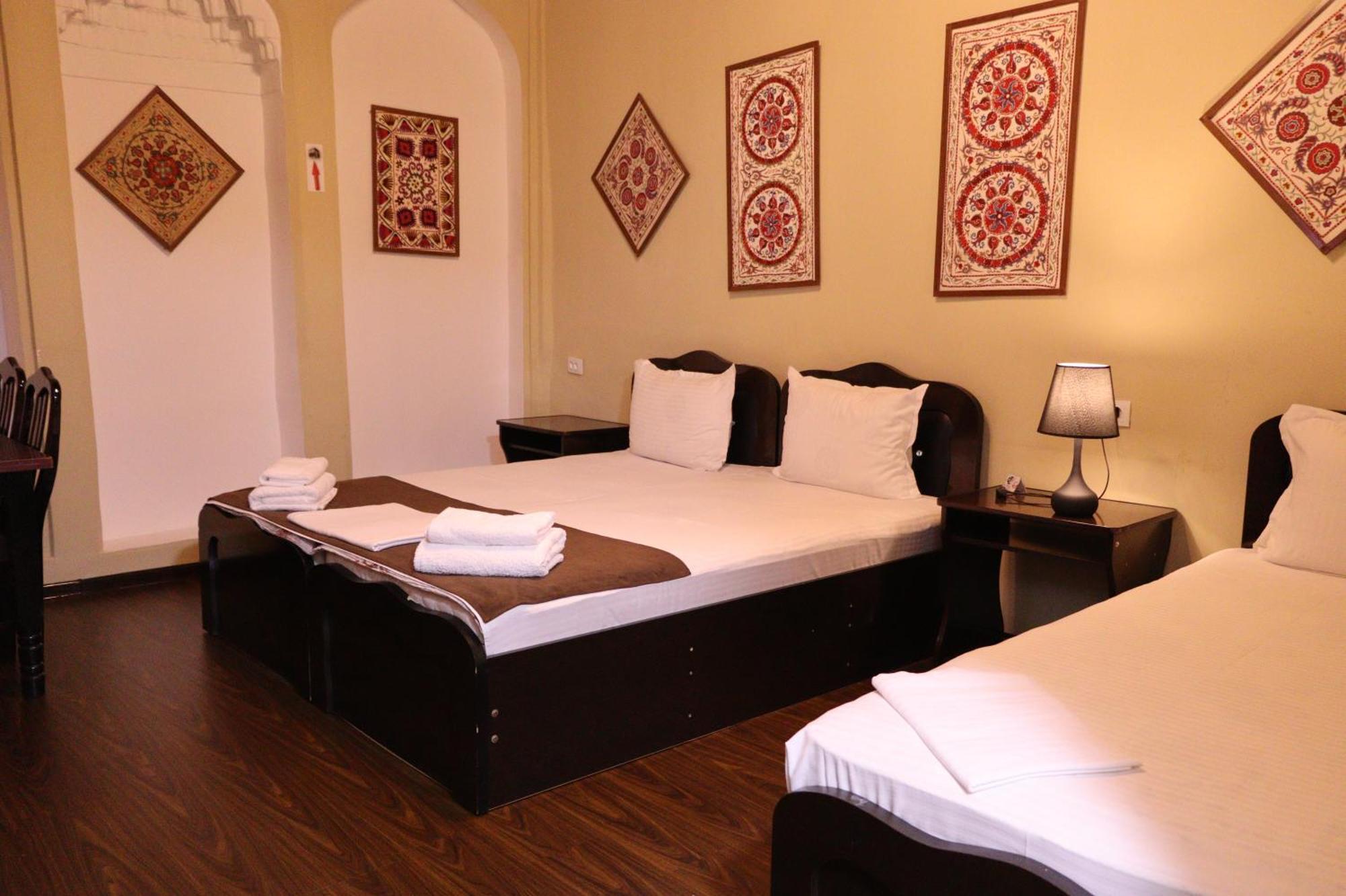 בוקורו Al Bukhari Boutique Hotel מראה חיצוני תמונה