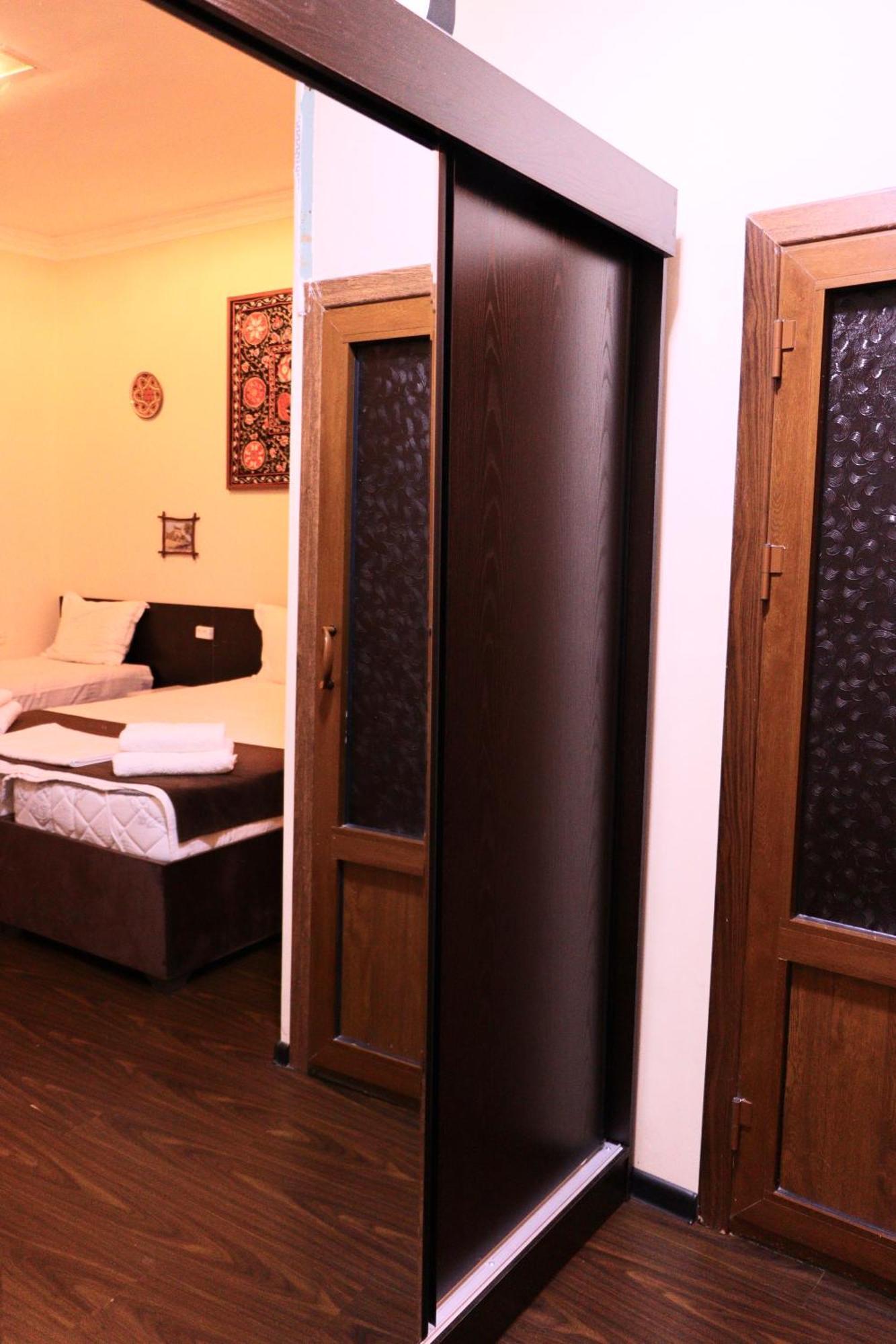 בוקורו Al Bukhari Boutique Hotel מראה חיצוני תמונה